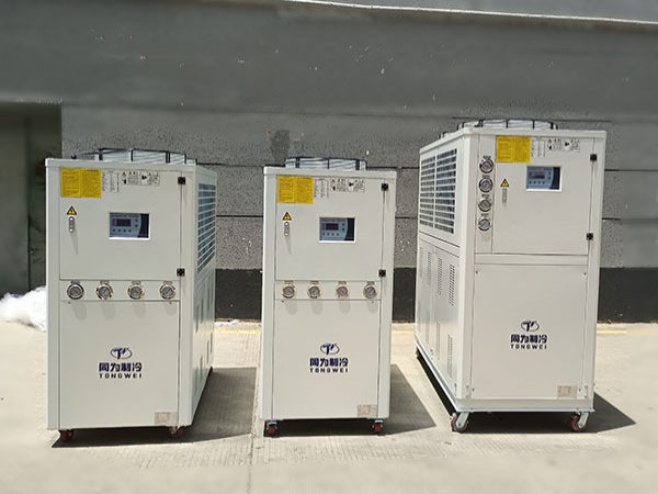 What is An Air Cooled Chiller ? How Does Air-cooled Chiller Work?